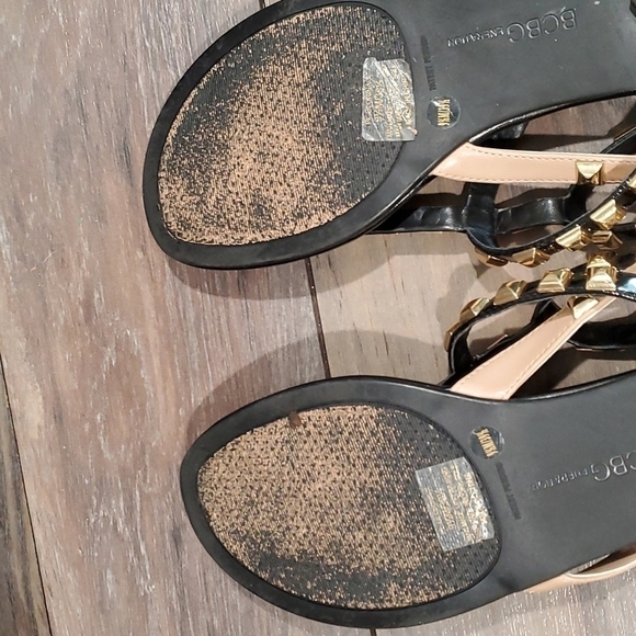 BCBGENERATION Glorina-X Square Studded strappy Sandals shoes flats sz 9.5 - Picture 9 of 10